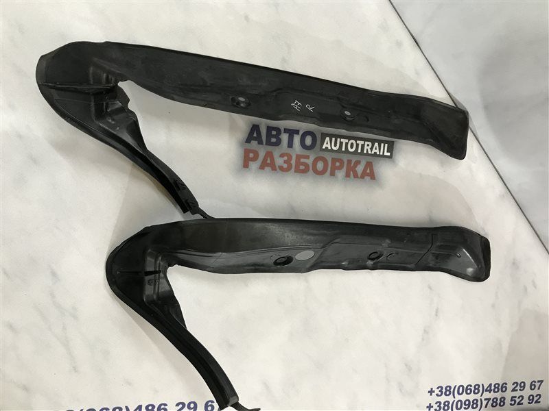 Замыкающая панель крыла 4G8821112A Audi A7