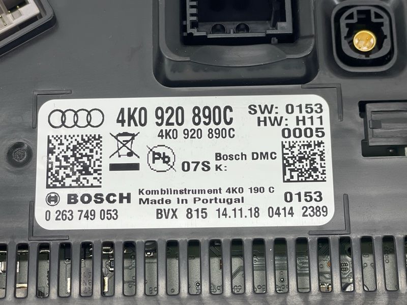 Комбінація приладів 4K0920890C Audi A6