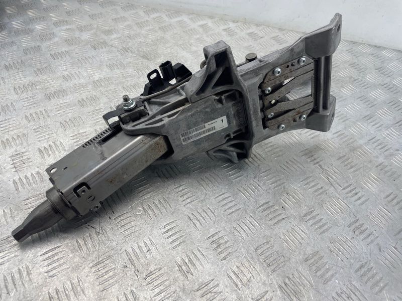 Рульова колонка 31387665 Volvo XC60