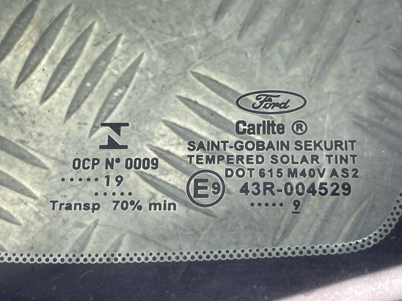 Стекло боковое заднее DS7Z5429710A Ford Fusion