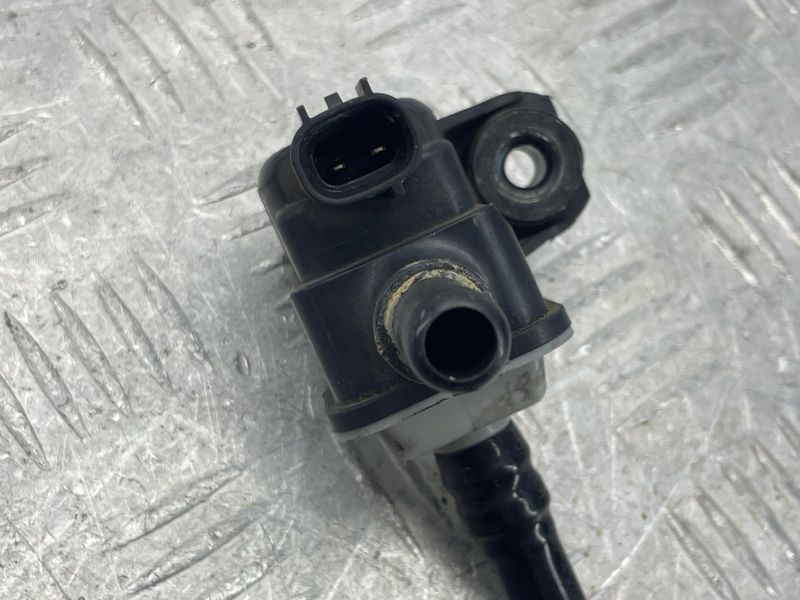 Клапан вентиляции топливного бака 31321694 Volvo XC90 Volvo S60, Volvo S60 Cross Country, Volvo S90, Volvo V60, Volvo V60 Cross Country, Volvo V90, Volvo V90 Cross Country, Volvo XC60, Volvo XC70, Volvo XC90