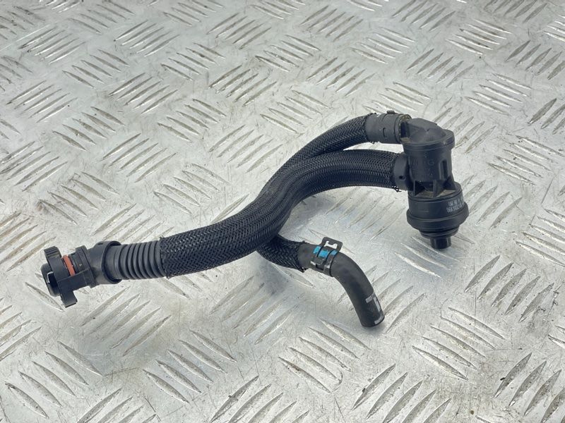 Патрубок 06k103210d Volkswagen Tiguan