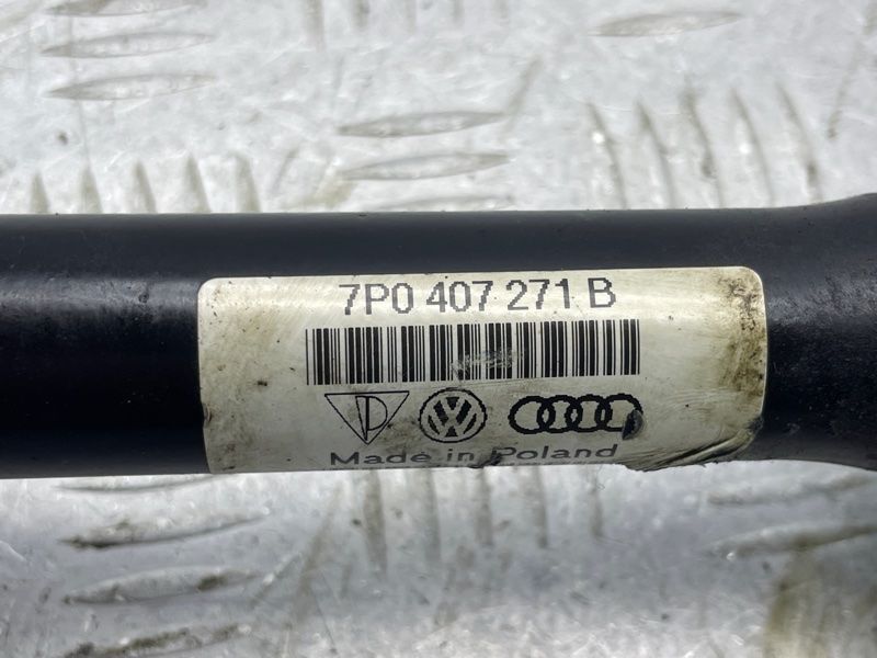 Піввісь 7P0407271B Audi Q7