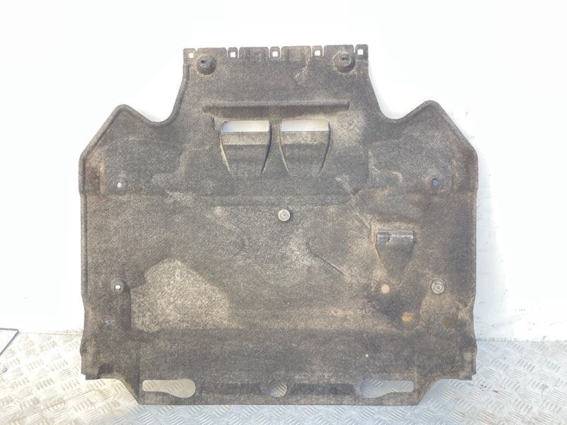 Защита / Шумоизоляция двигателя 4G0863822C Audi A7