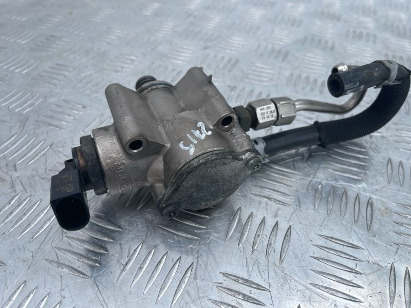 Топливный насос / ТНВД 03H127025G Volkswagen Touareg