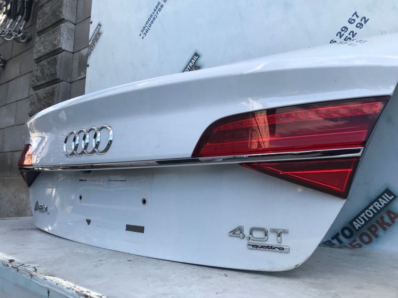 Кришка багажника 4H0827023L Audi A8