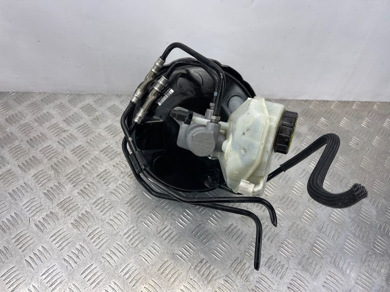 Вакуумний підсилювач гальм 31302531 Volvo XC60