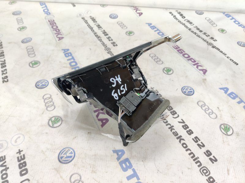 Дефлектор воздуховода 4G1820901C6PS Audi A6