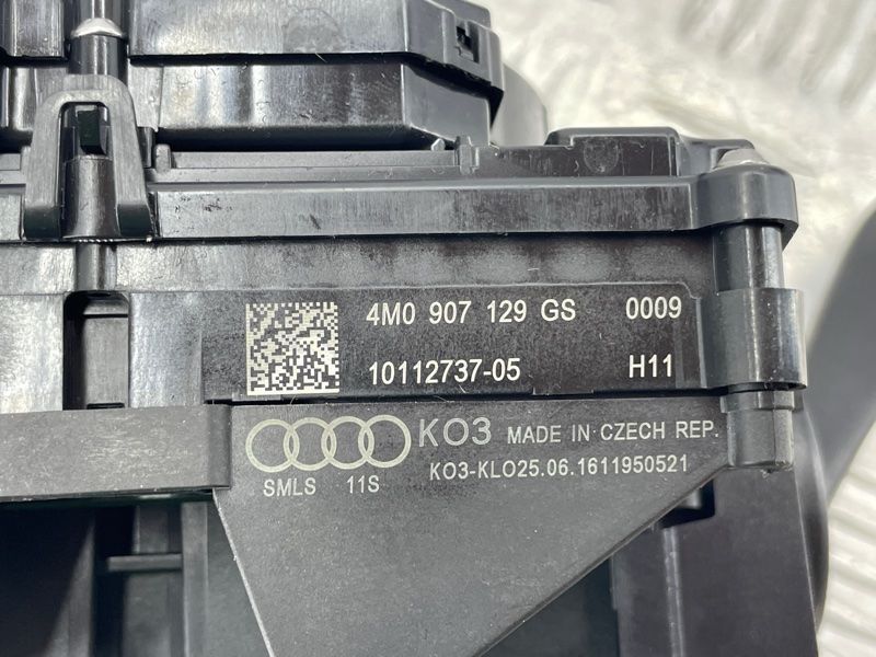 Блок підкермових перемикачів 4M0907129GS Audi Q7