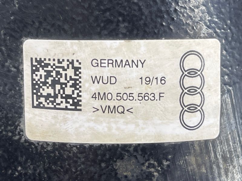 Інерційний демпфер 4M0505563F Audi Q7