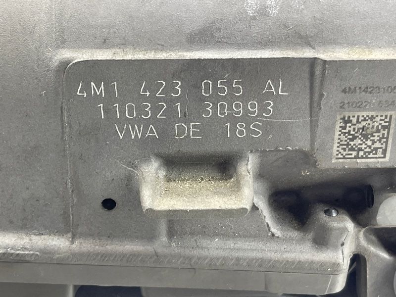 Рульова рейка 4M1423055AL Audi Q7