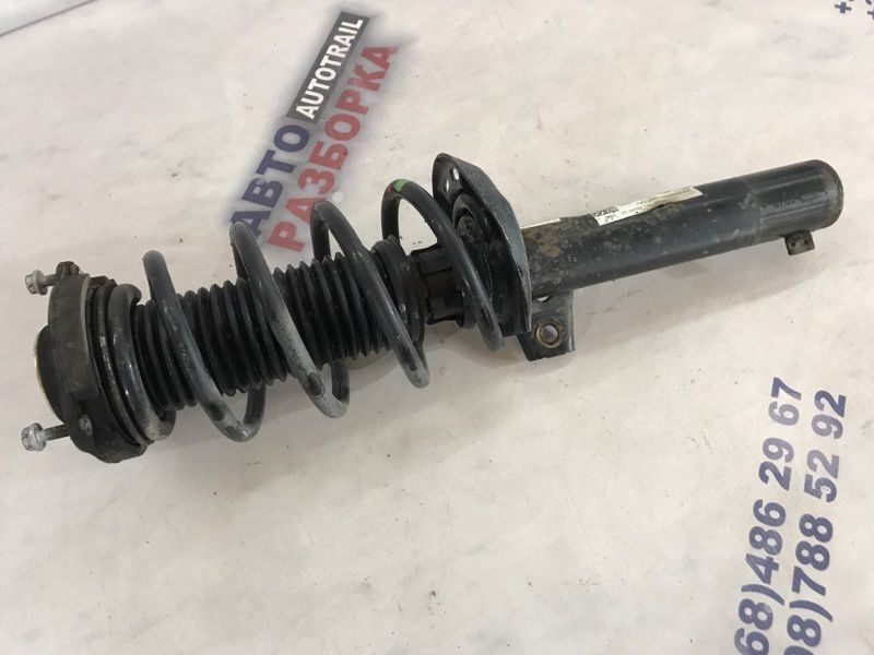 Стійка амортизатора в зборі з пружиною 5N0412021EC Volkswagen Tiguan