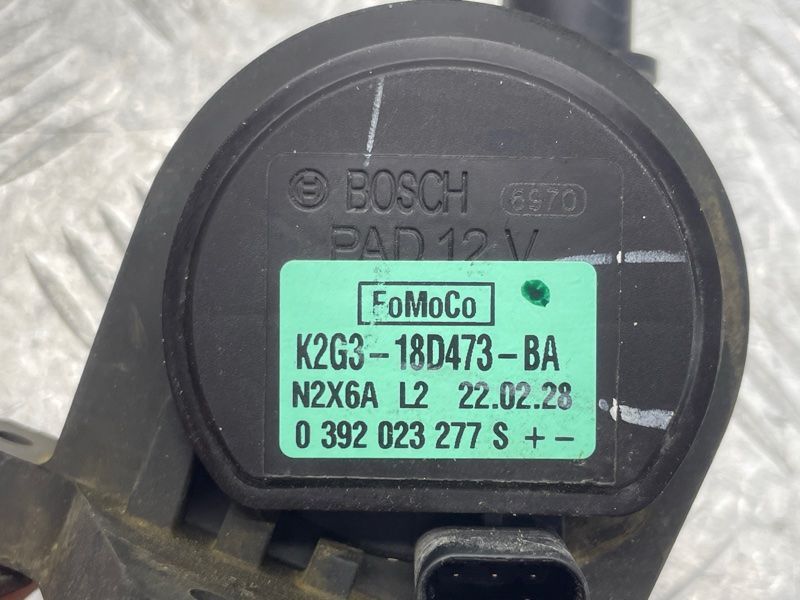 Помпа водяна додаткова Ford Edge