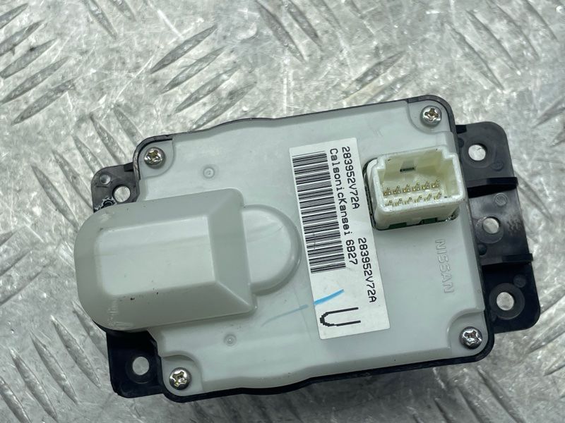 Переключатель 283952V72A Infiniti Q50