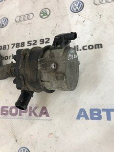 Помпа водяна додаткова Audi Q7
