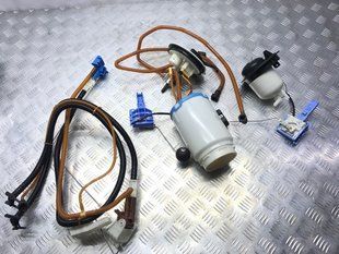 Паливний насос Volkswagen Touareg