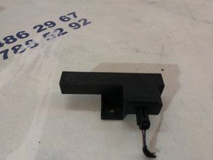 Антена безключового доступу (KESSY) 8K0907247 Audi A6 Audi A4, Audi A4 Allroad, Audi A5, Audi A6, Audi A7, Audi A8, Audi Q5, Audi RS5, Audi RS7, Audi S4, Audi S5, Audi S6, Audi S7, Audi S8, Audi SQ5