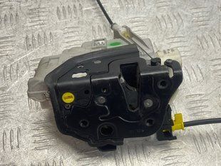 Замок задней двери 4G0839015A Audi A7