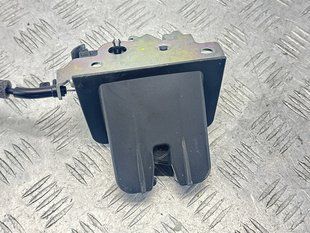 Замок кришки багажника 4M0827506D Audi Q7
