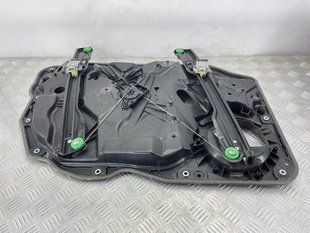 Стеклоподъемник 7P6837462B Volkswagen Touareg