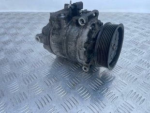 Компресор кондиціонера 7P0820803E Audi Touareg Audi Q7
