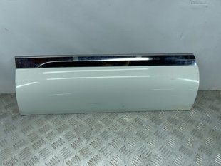 Накладка дверей 7P6854950H Volkswagen Touareg