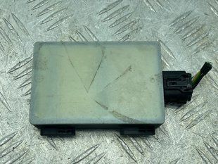 Датчик сліпої зони / блок керування асистента зміни смуги руху 31451213 Volvo XC90