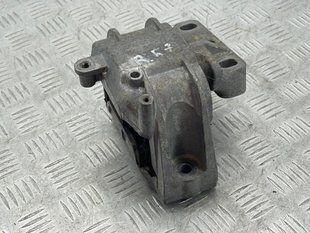 Опора / Подушка двигателя 1K0199262AM Volkswagen Passat