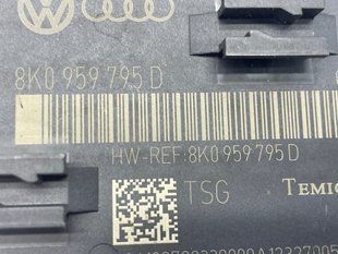 Блок управления двери 8K0959795D Audi A4 Allroad