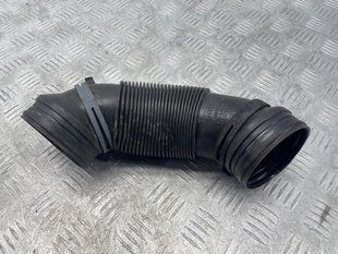 Патрубок воздушного фильтра 1K0129684L Volkswagen CC