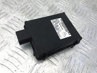 Блок керування системи відкривання воріт гаража 4G0907410A Volkswagen Touareg