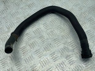 Патрубок 84156441 Chevrolet Colorado