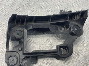 Направляющая заднего бампера левая 3C8807393D Volkswagen CC Volkswagen CC