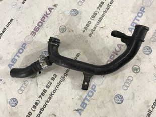 Трубопровод системы охлаждения 06J121065F Volkswagen Tiguan