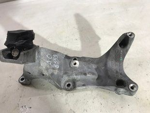 Опора / кронштейн двигуна 4G0199307H Audi A6
