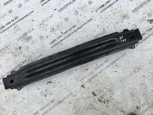 Усилитель заднего бампера 561807305 Volkswagen Passat