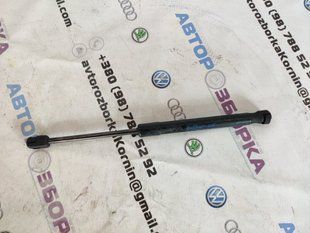 Газовый упор капота / Амортизатор 4G8823359A Audi A6