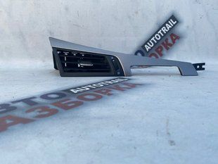 Дефлектор повітропроводу 687504GA0A Infiniti Q50