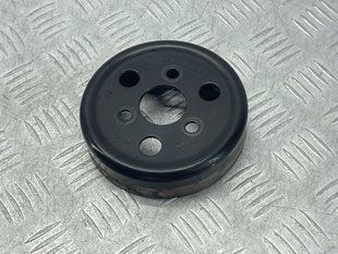 Шкив помпы Ford Fusion