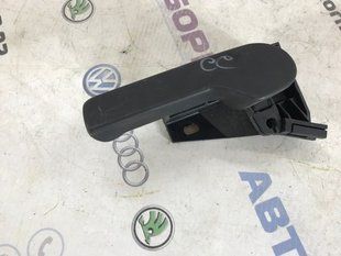 Ручка открывания капота 1K1823633 Volkswagen CC