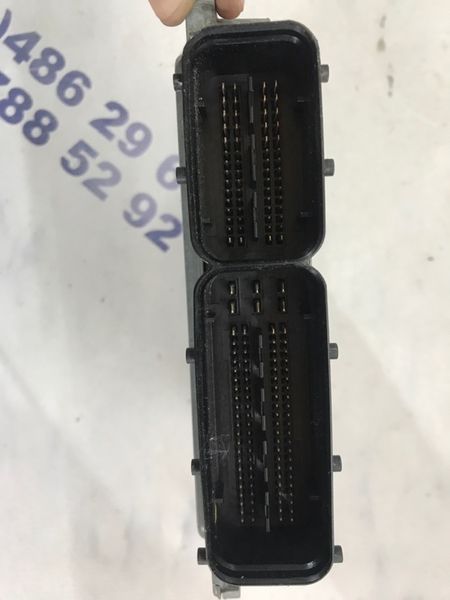 Блок керування двигуном 4G0907551D Audi A6