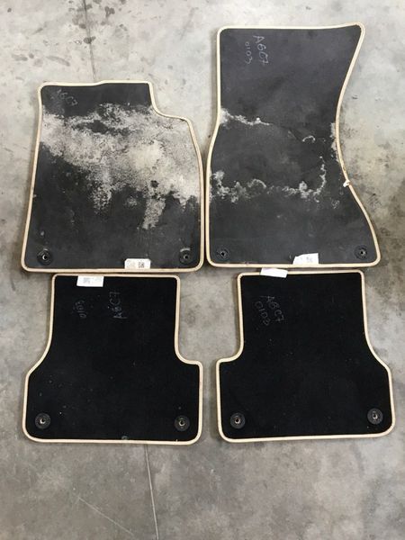 Килимки салону комплект 4G0864450 Audi A6
