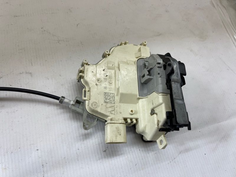 Замок двери 4G0839015D Audi Q7