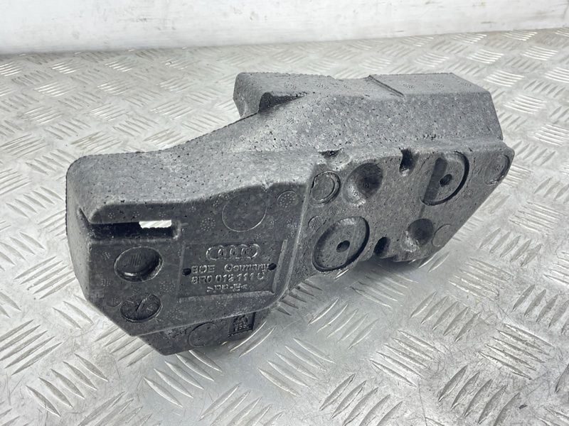 Ящик інструментальний 8R0012111C Audi Q5