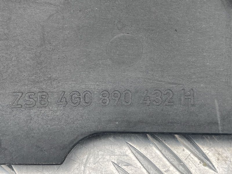 Захист бампера 4G0807611F Audi A6