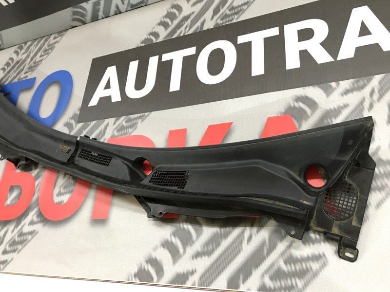 Жабо / Водоотводящий щиток 668634GF0A Infiniti Q50