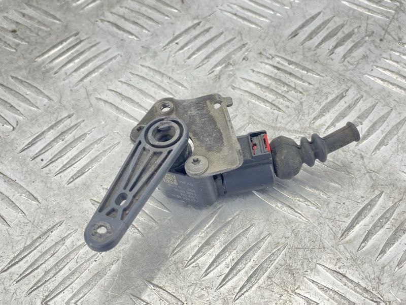 Датчик положення кузова 4M0907503 Audi Q7