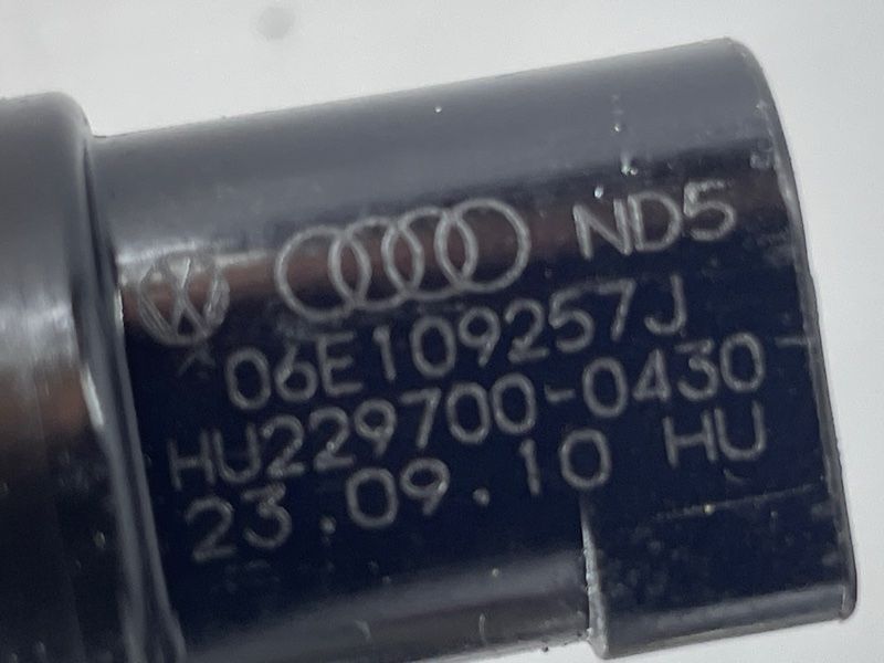 Клапан электромагнитный 06e109257j Audi A8