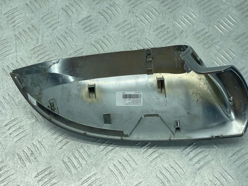 Корпус зовнішнього дзеркала 4H0857527C3Q7 Audi S8