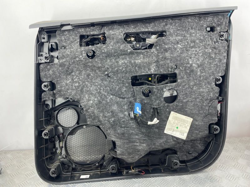 Карта / Обшивка двери 4M1867105F Audi Q7